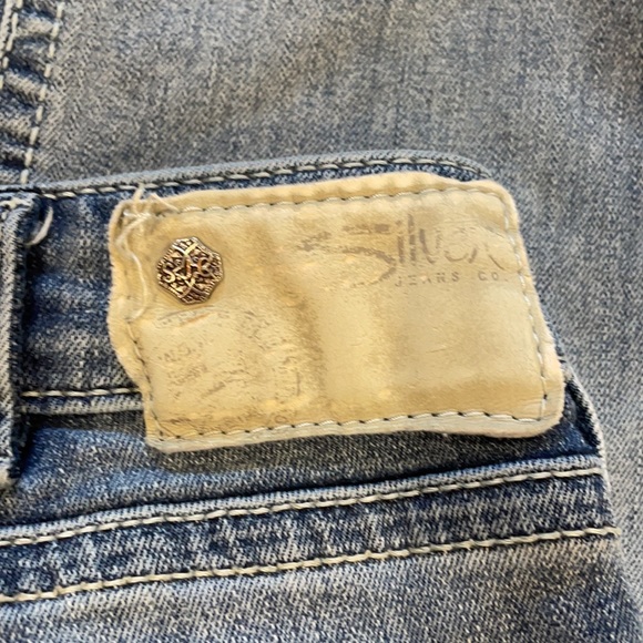 Silver Jeans Aiko Capris 31/22.5 Mid-Rise - Picture 8 of 11